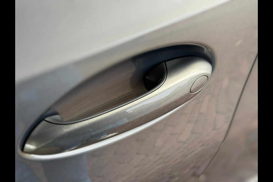 BMW 3-serie 330e M Sport |Head-Up|H&K|Pano|Laser|Driving|Trekhaak|