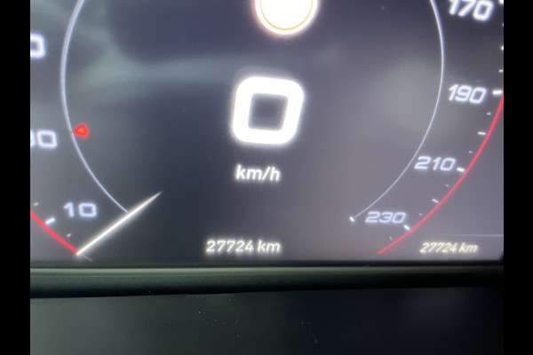 Fiat Tipo Cross 1.0 Cross Airco - Achteruitrijcamera - Parkeersensoren - Navigatie - Stoelverwarming - U-connect - Licht metalen velgen 17 inch - Trekhaak afneembaar - Cruise control - Radio - Mistlampen - Bluetooth - Dakrails - Elektrische ramen - Extra getint glas achter - Led verlichting - Start/stop systeem - Nieuw bij ons geleverd