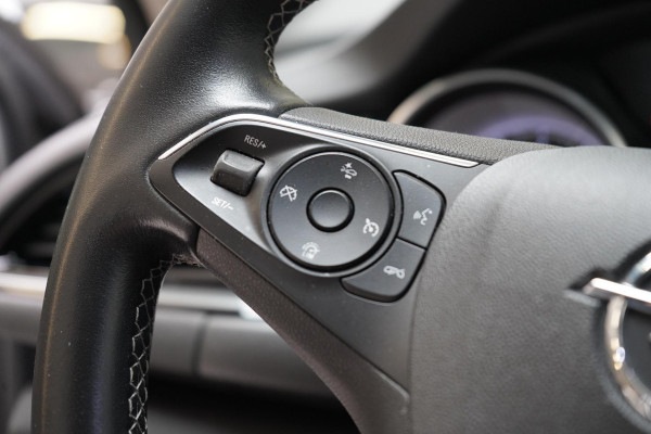 Opel Insignia Sports Tourer 1.5 Turbo EcoTec Online Edition+ | Blind-Spot | Keurig onderhouden | Trekhaak | Sportstoelen | Navigatie
