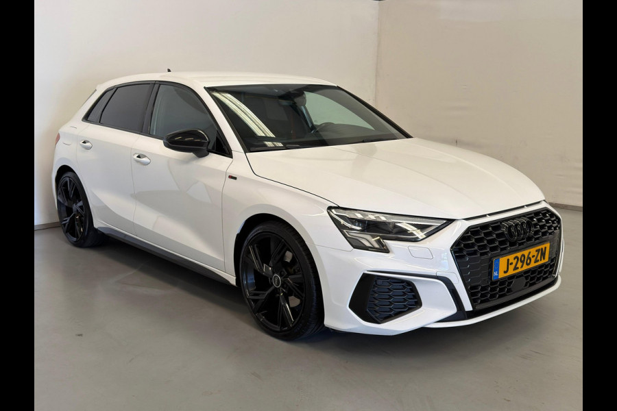 Audi A3 Sportback 30 TFSI Black Edition / S Line / Virtual / CarPlay