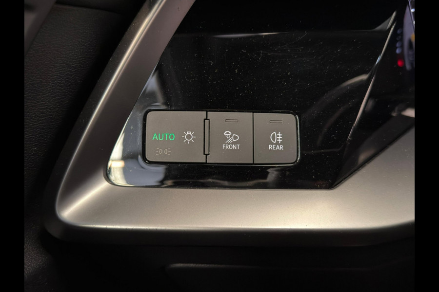 Audi A3 Sportback 30 TFSI Black Edition / S Line / Virtual / CarPlay