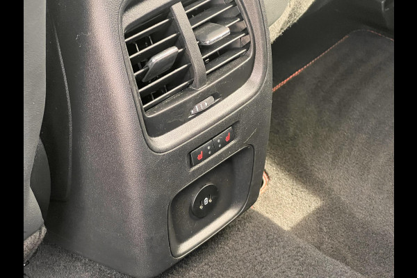 Ford Kuga 2.5 PHEV ST-Line X 243pk | Winterpack | Driver Assistance Pack | AGR-Stoelen | Orig. NL auto