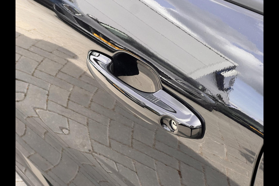 Ford Kuga 2.5 PHEV ST-Line X 243pk | Winterpack | Driver Assistance Pack | AGR-Stoelen | Orig. NL auto