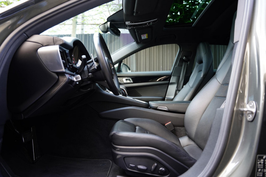 Porsche Panamera Sport Turismo 2.9 4S E-Hybrid P.T.S. Aventuringreen