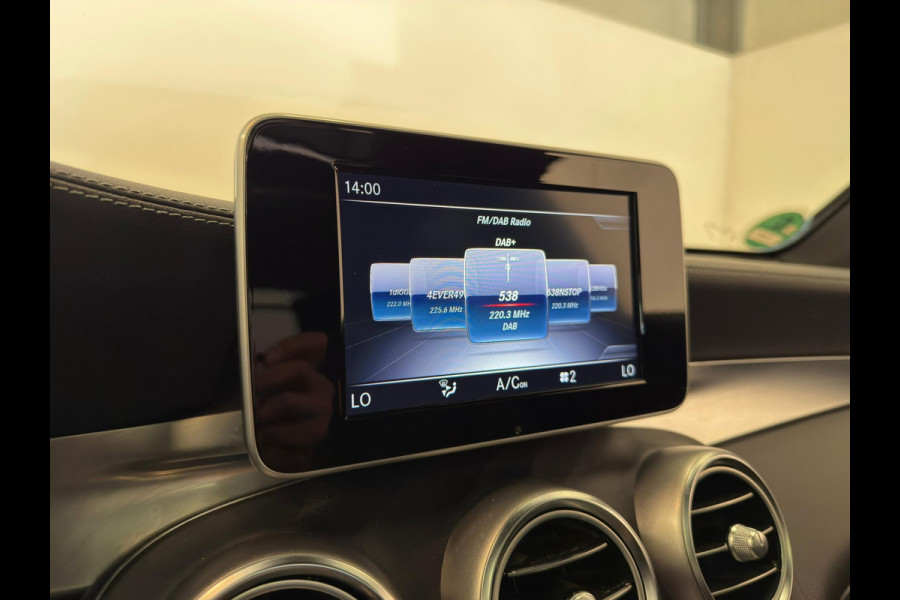 Mercedes-Benz GLC 250 / Pano / Burmester / Memory / Luchtvering