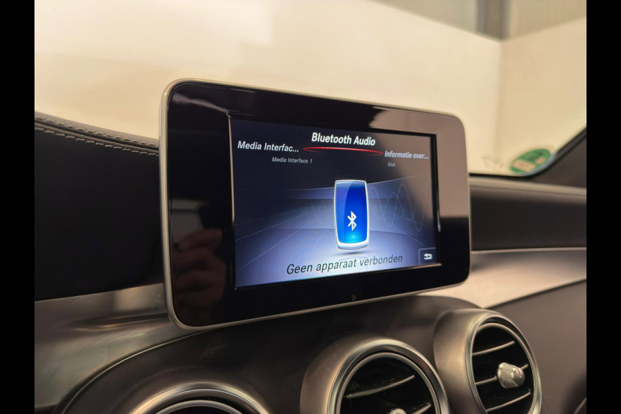 Mercedes-Benz GLC 250 / Pano / Burmester / Memory / Luchtvering