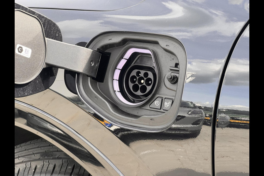 Ford Kuga 2.5 PHEV ST-Line X 243pk | Winterpack | Driver Assistance Pack | AGR-Stoelen | Orig. NL auto