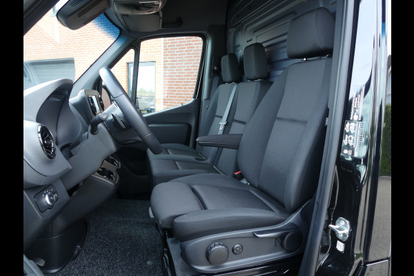 Mercedes-Benz Sprinter 315 CDI L2H2 3500KG Trekgewicht Camera/Navigatie/Side bars