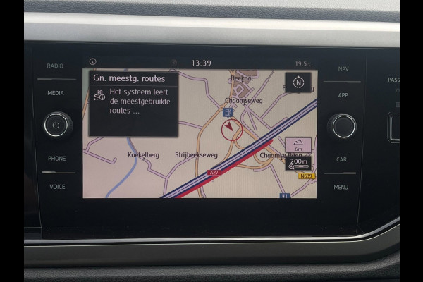 Volkswagen Polo 1.0 TSI Comfortline | Carplay | Navi | Airco |