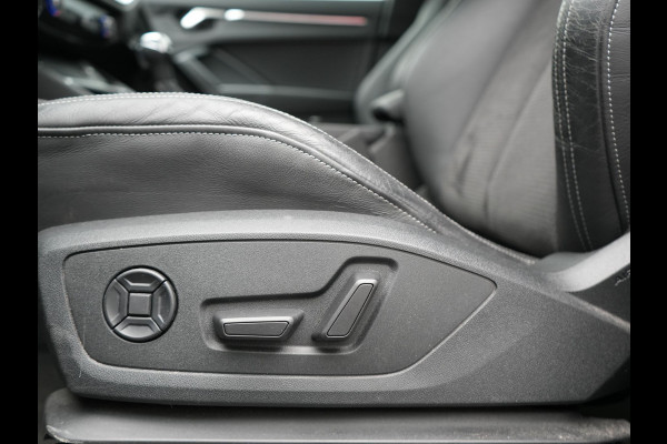 Audi Q3 45 TFSI e S edition PHEV 245pk Dealer O.H. | Adaptive Cruise | Camera | Matrix LED | Sonos Audio | Alcantara Sportstoelen Memory & Verwarmd | Sfeerverlichting | S Line Interieur | Keyless | Blis | Navigatie | DAB | Plug In Hybrid |