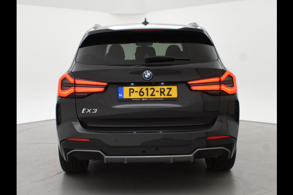 BMW iX3 80 kWh FACELIFT M-SPORT SOH 98,8% + TREKHAAK | SPORTSTOELEN LEDER | PANORAMA | ADAPTIVE CRUISE | MEMORY