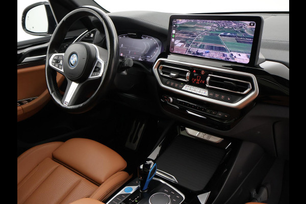 BMW iX3 80 kWh FACELIFT M-SPORT SOH 98,8% + TREKHAAK | SPORTSTOELEN LEDER | PANORAMA | ADAPTIVE CRUISE | MEMORY