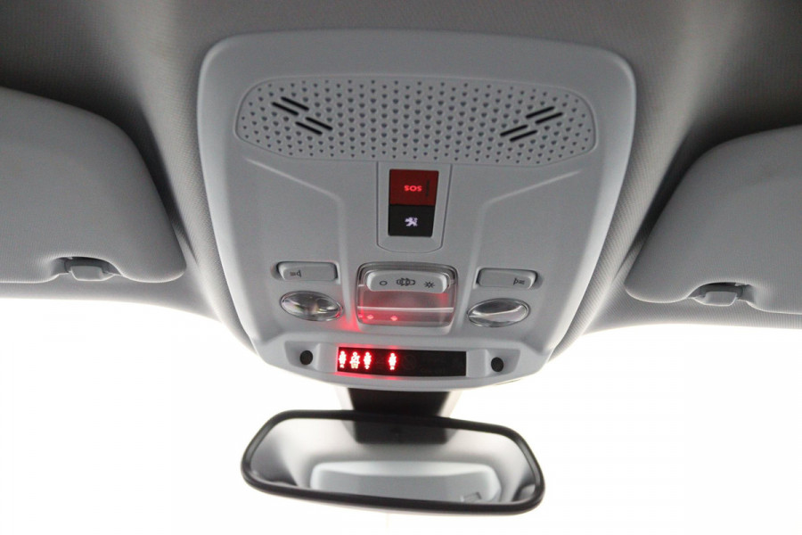 Peugeot e-2008 EV 50 kWh*3FASE*3D-COCKPIT*CARPLAY*NAVI*ECC*CAMERA