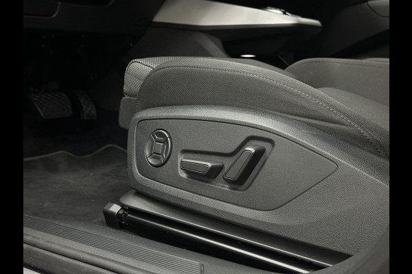 Audi Q4 e-tron 45 Quattro 77 kWh | ACC | Sonos-Sound | Head-Up | 95% SOH | Sportstoelen | Keyless-Entry | Memory | Groot Navi | Virtual-Cockpit | Getint Glas | 3-Zone Clima | Zwarte Hemel | LED | Carplay | Standkachel | Achteruitrij-Camera | Stoelverwarming |