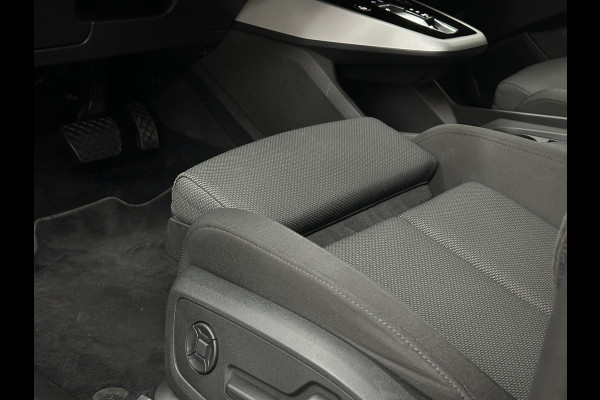 Audi Q4 e-tron 45 Quattro 77 kWh | ACC | Sonos-Sound | Head-Up | 95% SOH | Sportstoelen | Keyless-Entry | Memory | Groot Navi | Virtual-Cockpit | Getint Glas | 3-Zone Clima | Zwarte Hemel | LED | Carplay | Standkachel | Achteruitrij-Camera | Stoelverwarming |