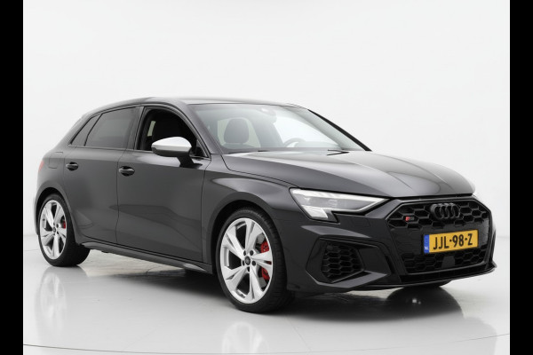 Audi A3 Sportback 2.0 TFSI S3 QUATTRO 310PK S-TRONIC S3-SPORT CAMERA/LEDER/CARPLAY