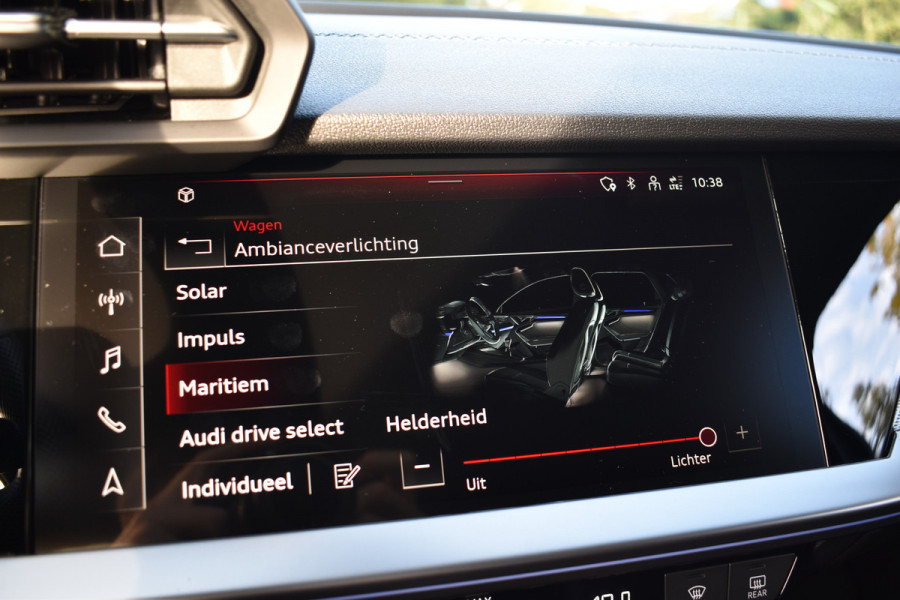 Audi A3 Sportback 2.0 TFSI S3 QUATTRO 310PK S-TRONIC S3-SPORT CAMERA/LEDER/CARPLAY