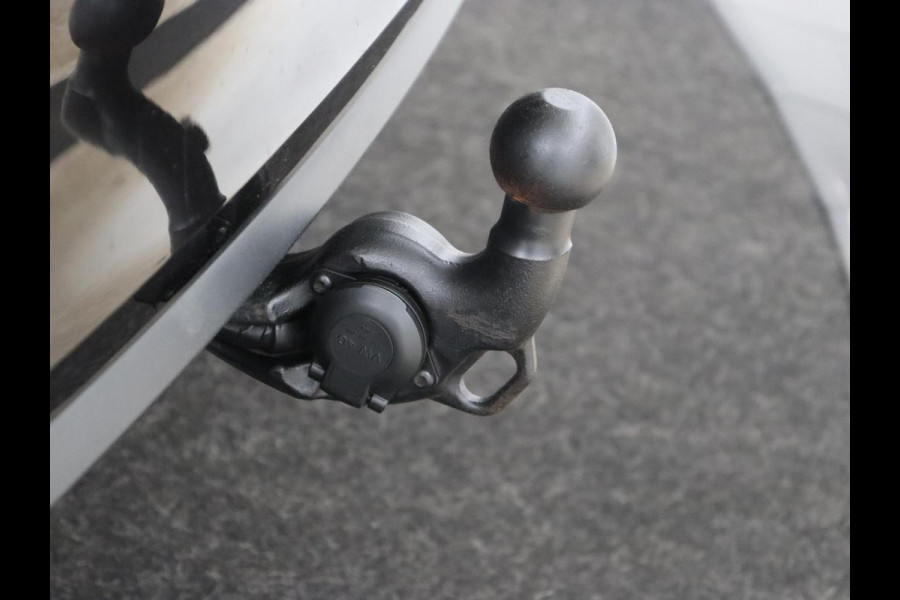 Škoda SCALA 1.0 TSI Style | Automaat | Trekhaak | Carplay | Climate control | Parkeerhulp | Cruise control | Keyless | Bluetooth | Full LED