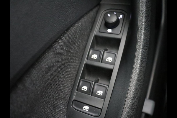 Škoda SCALA 1.0 TSI Style | Automaat | Trekhaak | Carplay | Climate control | Parkeerhulp | Cruise control | Keyless | Bluetooth | Full LED