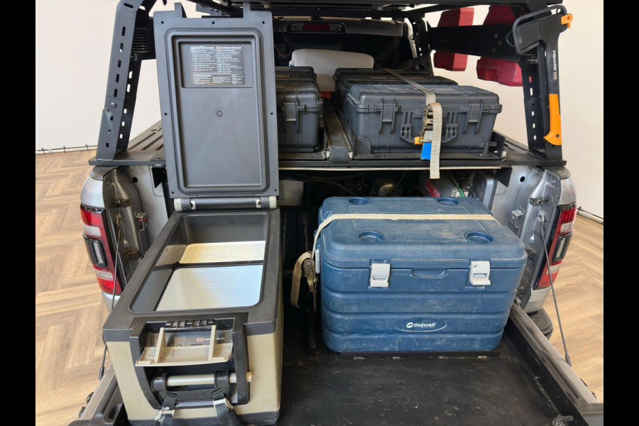 Dodge Ram 1500 5.7 V8 4x4 Crew Cab Rebel|CAMPER|OPBOUW TENT|2xLIER