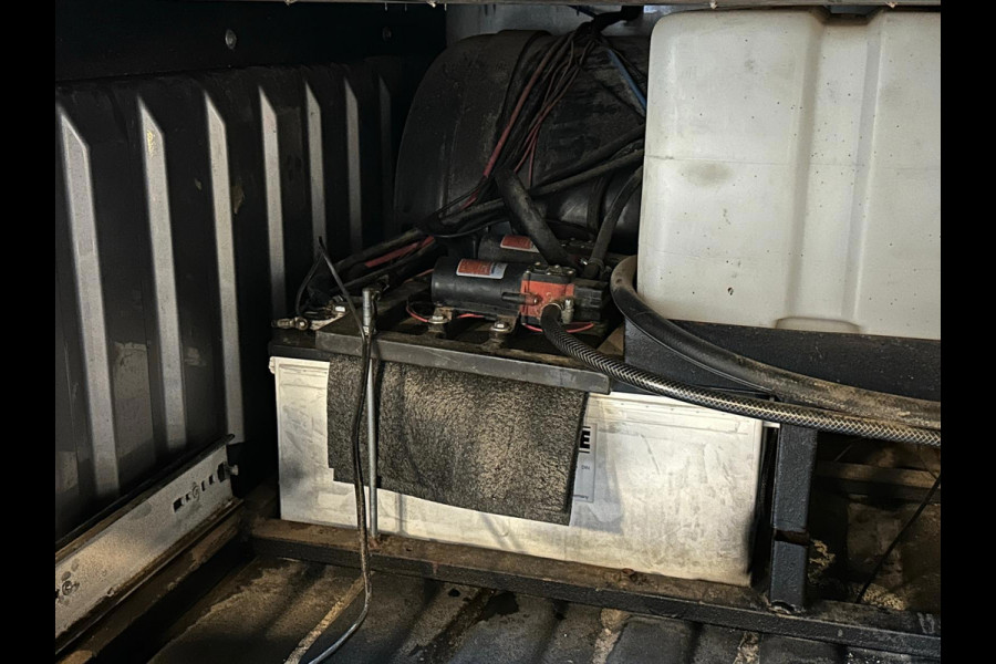 Dodge Ram 1500 5.7 V8 4x4 Crew Cab Rebel|CAMPER|OPBOUW TENT|2xLIER