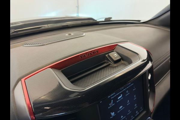 Dodge Ram 1500 5.7 V8 4x4 Crew Cab Rebel|CAMPER|OPBOUW TENT|2xLIER