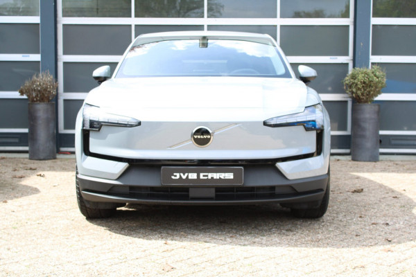 Volvo EX30 Single Motor Extended Range Core 69 kWh