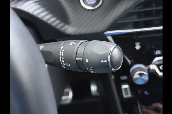 Peugeot e-208 EV GT 350 50kWh Navi Ecc 360°Camera Panoramadak Apple Carplay Android Auto Adap.Cruise Stoelverwarming Privacy Glas DAB+ Bluetooth Keyless Dodehoekdetectie 1e Eigenaar Origineel Nederlandse Auto Dealeronderhouden