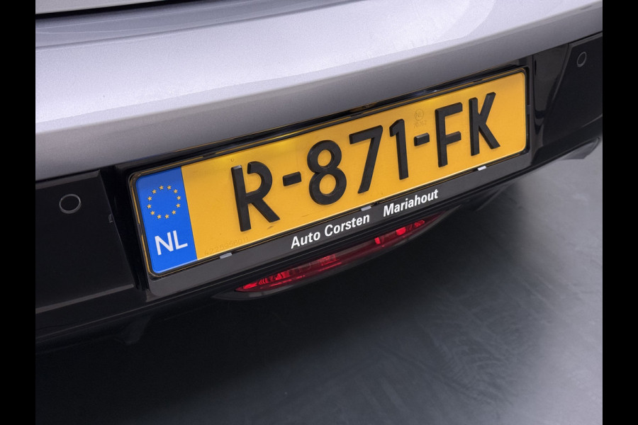 Peugeot e-208 EV GT 350 50kWh Navi Ecc 360°Camera Panoramadak Apple Carplay Android Auto Adap.Cruise Stoelverwarming Privacy Glas DAB+ Bluetooth Keyless Dodehoekdetectie 1e Eigenaar Origineel Nederlandse Auto Dealeronderhouden