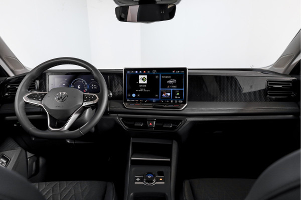 Volkswagen Tiguan 1.5 eHybrid 204 PK Life | Elek. Trekhaak | Dig. Cockpit | Adapt. Cruise | Stoel-+stuurverw. | PDC | Camera | App. Connect | ECC | LM 18" | 8309