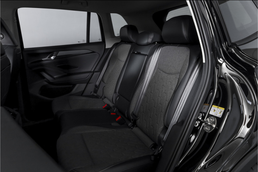 Volkswagen Tiguan 1.5 eHybrid 204 PK Life | Elek. Trekhaak | Dig. Cockpit | Adapt. Cruise | Stoel-+stuurverw. | PDC | Camera | App. Connect | ECC | LM 18" | 8309