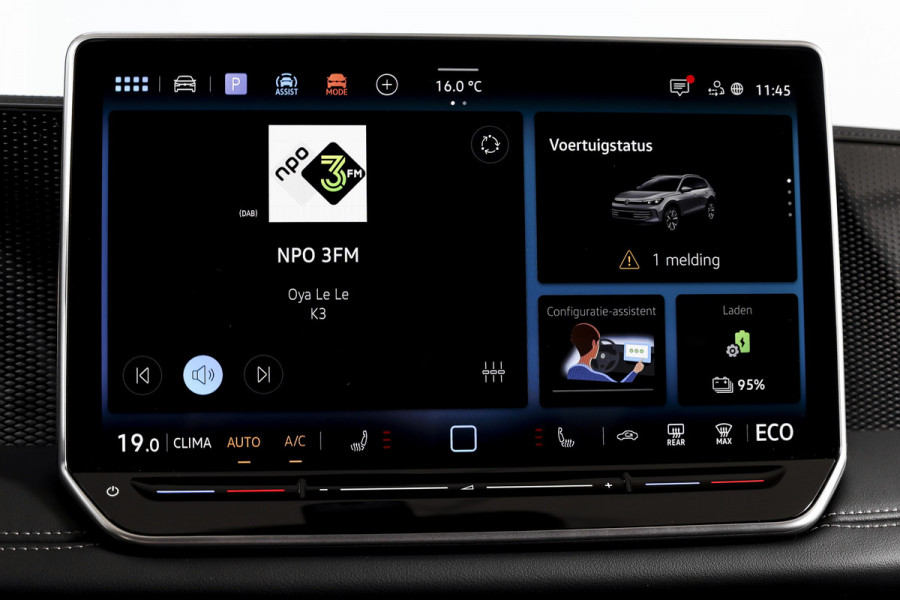 Volkswagen Tiguan 1.5 eHybrid 204 PK Life | Elek. Trekhaak | Dig. Cockpit | Adapt. Cruise | Stoel-+stuurverw. | PDC | Camera | App. Connect | ECC | LM 18" | 8309