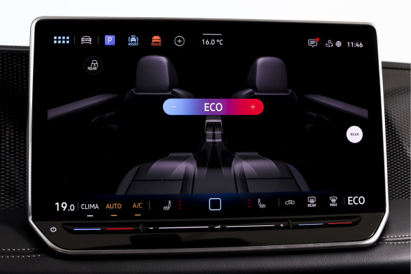 Volkswagen Tiguan 1.5 eHybrid 204 PK Life | Elek. Trekhaak | Dig. Cockpit | Adapt. Cruise | Stoel-+stuurverw. | PDC | Camera | App. Connect | ECC | LM 18" | 8309