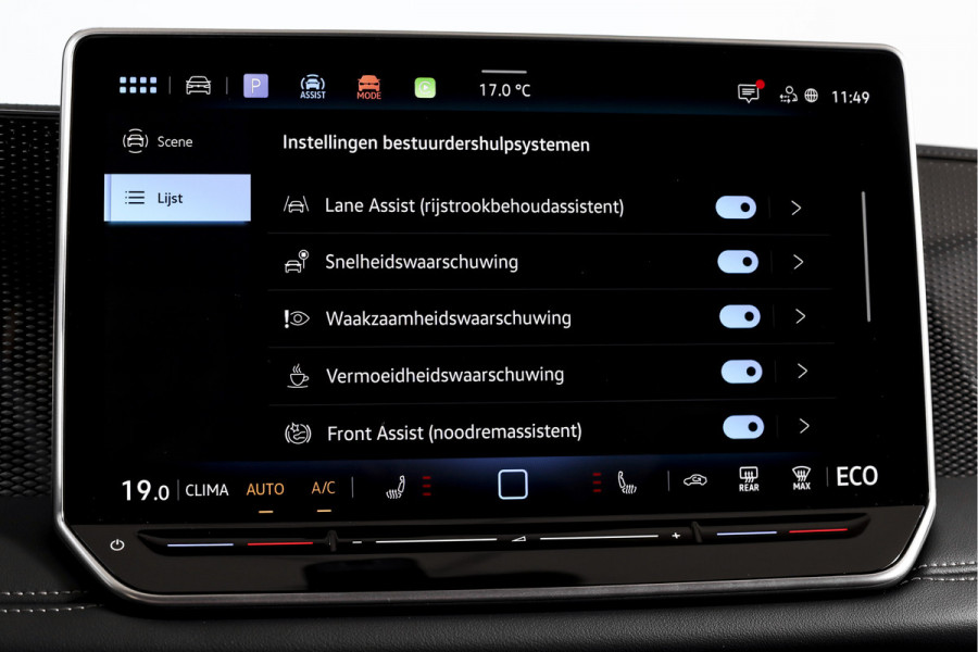 Volkswagen Tiguan 1.5 eHybrid 204 PK Life | Elek. Trekhaak | Dig. Cockpit | Adapt. Cruise | Stoel-+stuurverw. | PDC | Camera | App. Connect | ECC | LM 18" | 8309
