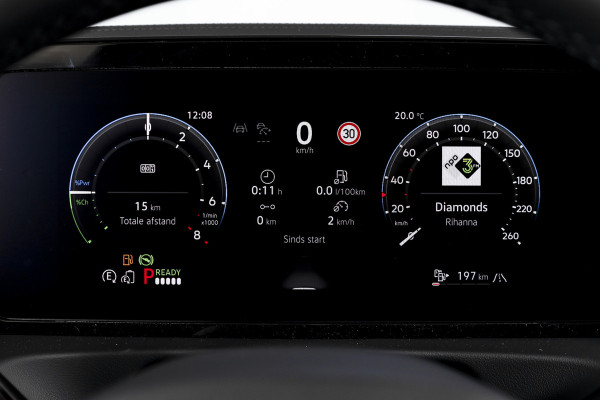 Volkswagen Tiguan 1.5 eHybrid 204 PK Life | Elek. Trekhaak | Dig. Cockpit | Adapt. Cruise | Stoel-+stuurverw. | PDC | Camera | App. Connect | ECC | LM 18" | 8309