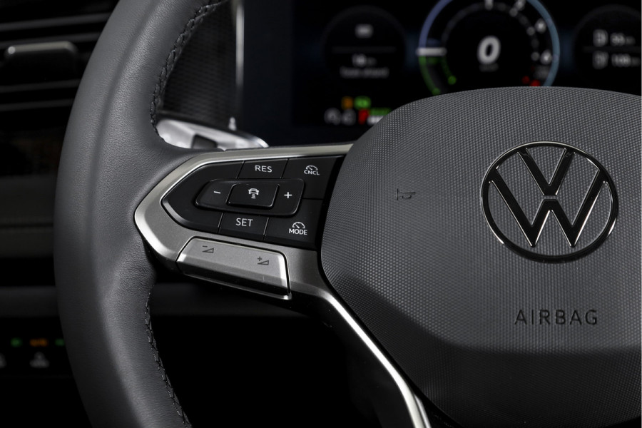 Volkswagen Tiguan 1.5 eHybrid 204 PK Life | Elek. Trekhaak | Dig. Cockpit | Adapt. Cruise | Stoel-+stuurverw. | PDC | Camera | App. Connect | ECC | LM 18" | 8309