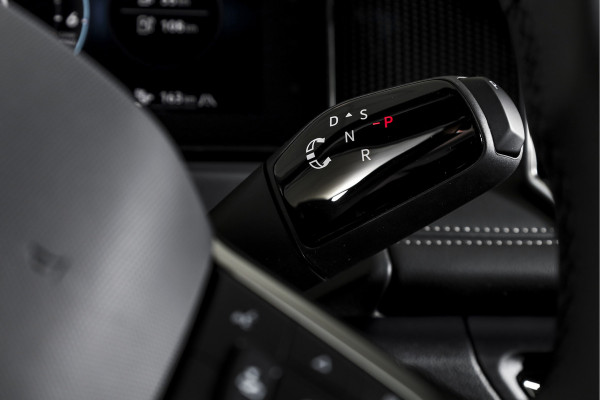 Volkswagen Tiguan 1.5 eHybrid 204 PK Life | Elek. Trekhaak | Dig. Cockpit | Adapt. Cruise | Stoel-+stuurverw. | PDC | Camera | App. Connect | ECC | LM 18" | 8309