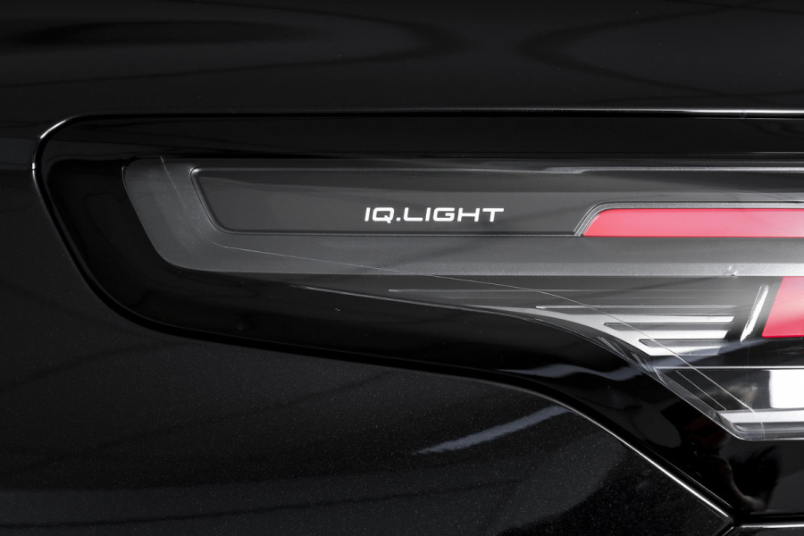 Volkswagen Tiguan 1.5 eHybrid 204 PK Life | Elek. Trekhaak | Dig. Cockpit | Adapt. Cruise | Stoel-+stuurverw. | PDC | Camera | App. Connect | ECC | LM 18" | 8309