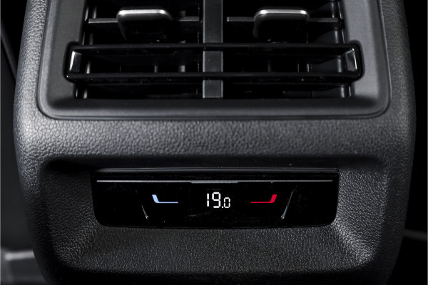 Volkswagen Tiguan 1.5 eHybrid 204 PK Life | Elek. Trekhaak | Dig. Cockpit | Adapt. Cruise | Stoel-+stuurverw. | PDC | Camera | App. Connect | ECC | LM 18" | 8309