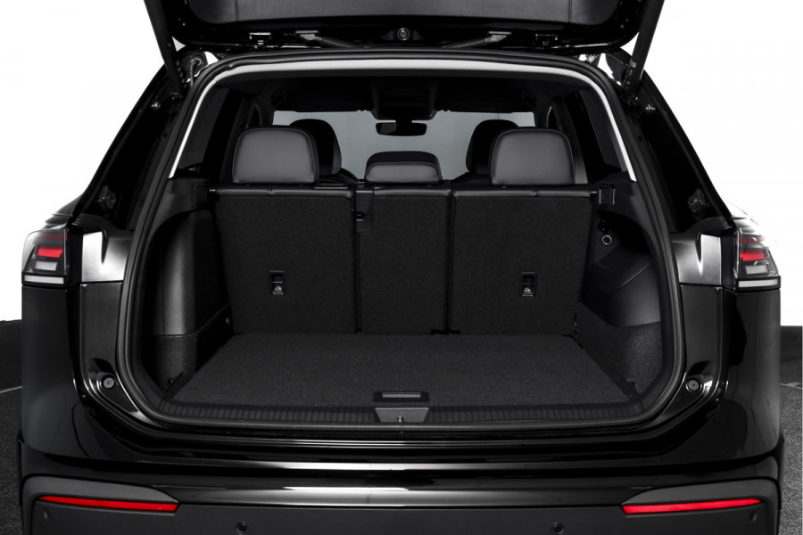 Volkswagen Tiguan 1.5 eHybrid 204 PK Life | Elek. Trekhaak | Dig. Cockpit | Adapt. Cruise | Stoel-+stuurverw. | PDC | Camera | App. Connect | ECC | LM 18" | 8309