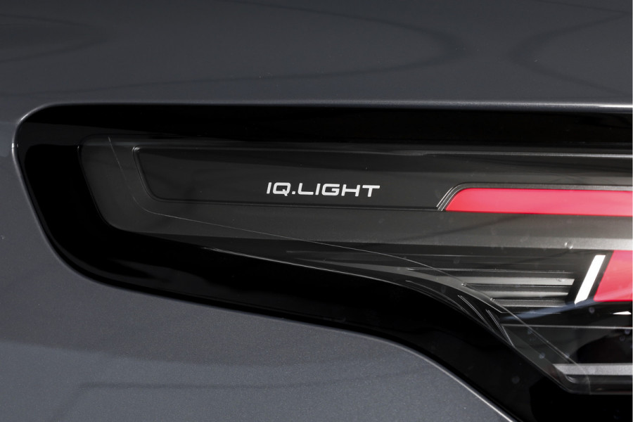 Volkswagen Tiguan 1.5 eHybrid 204 PK Life | Elek. Trekhaak | Dig. Cockpit | Adapt. Cruise | Stoel-+stuurverw. | PDC | Camera | App. Connect | ECC | LM 18" | 8311