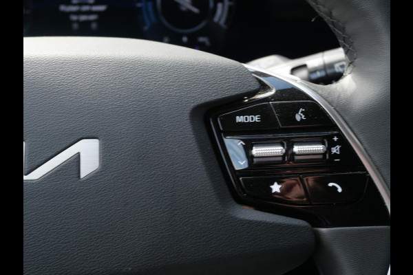 Kia Niro EV Light Advanced 64.8 kWh | Navi | Camera | Carplay | Stoel&stuur verwarming | 3Fase |