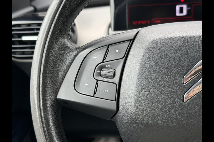 Citroën C4 Cactus 1.2 PureTech One-Tone Navi,Camera,D-riem vervangen in 2023,Clima,Cruise,Lm velgen,Pdc,N.A.P,Apk tot 03-2027