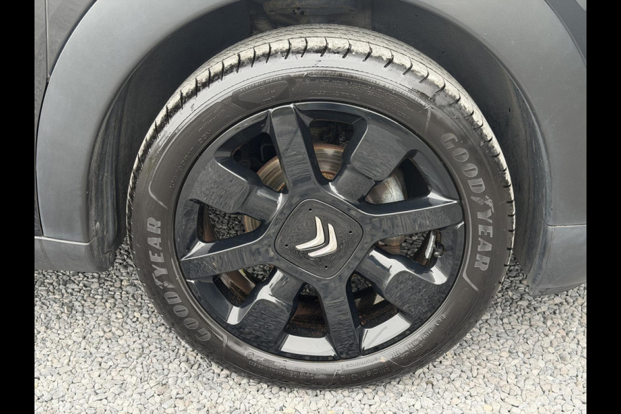 Citroën C4 Cactus 1.2 PureTech One-Tone Navi,Camera,D-riem vervangen in 2023,Clima,Cruise,Lm velgen,Pdc,N.A.P,Apk tot 03-2027