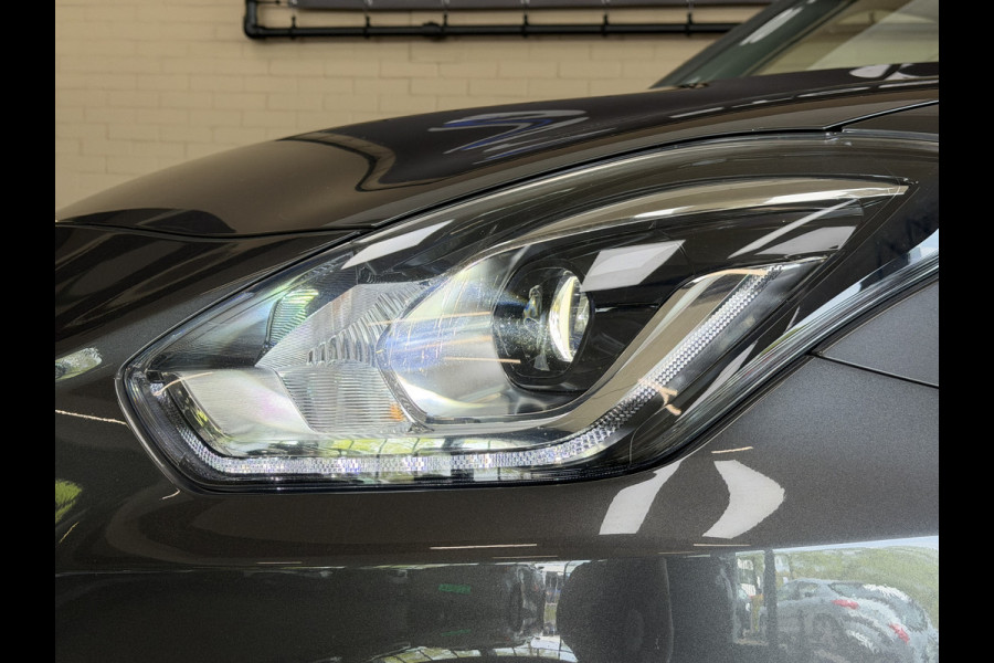 Suzuki Swift 1.4 Sport Smart Hybrid | Navi | 17"| ACC | Dodehoek | Carplay | Camera | 100% Onderhouden!