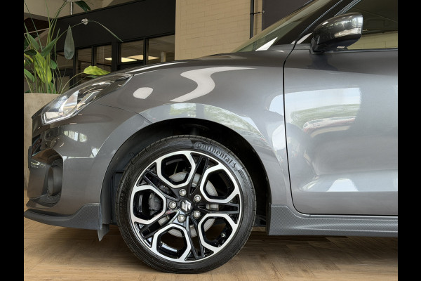 Suzuki Swift 1.4 Sport Smart Hybrid | Navi | 17"| ACC | Dodehoek | Carplay | Camera | 100% Onderhouden!