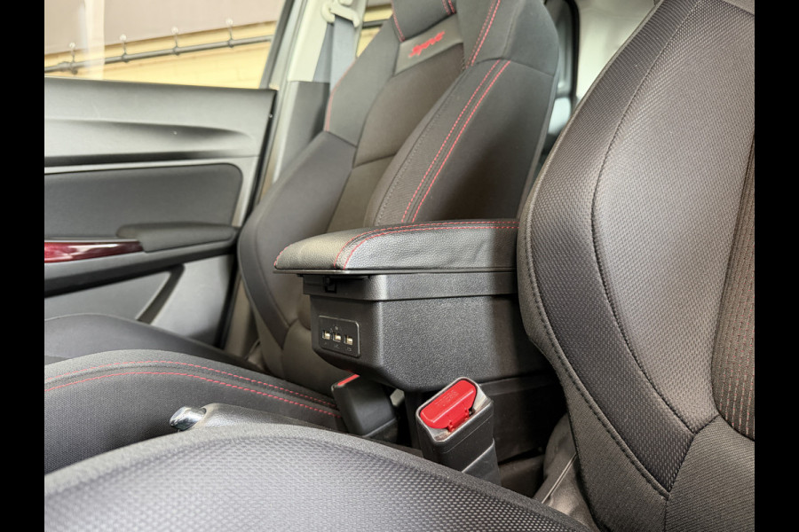 Suzuki Swift 1.4 Sport Smart Hybrid | Navi | 17"| ACC | Dodehoek | Carplay | Camera | 100% Onderhouden!