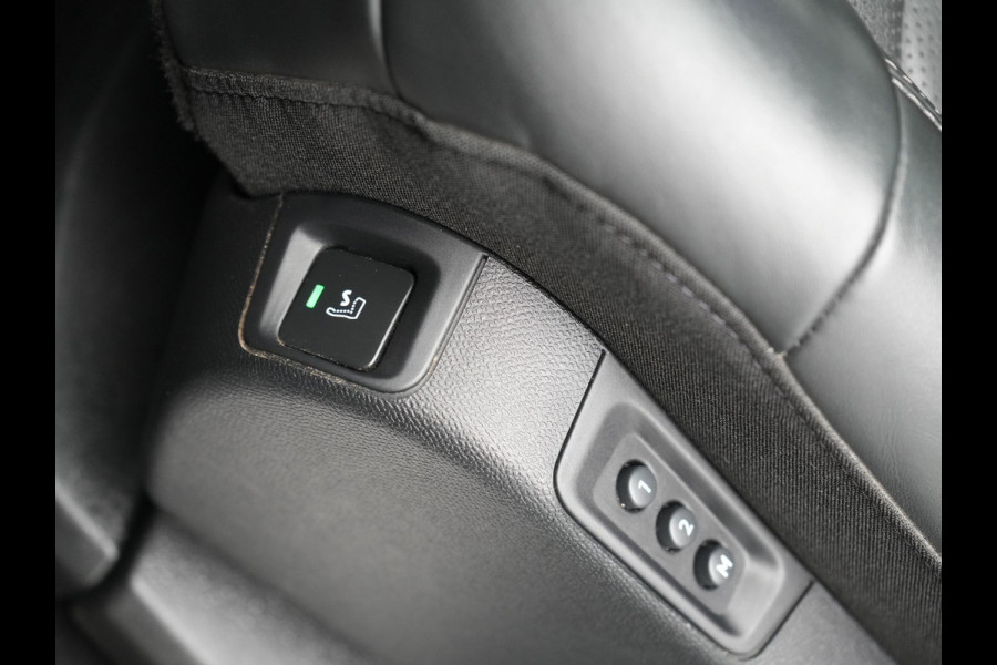 Citroën C5 Aircross 1.6 Shine FACELIFT MODEL PHEV 225pk Dealer O.H. | Panodak | Adaptive Cruise | 360 Camera | Lederen Comfortzetels Memory & Massage | Stoelverwarming | Apple Carplay | Blis | Keyless | Navigatie | DAB | Plug In Hybrid |