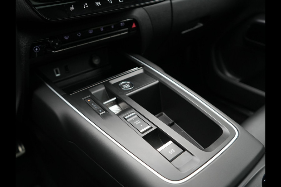 Citroën C5 Aircross 1.6 Shine FACELIFT MODEL PHEV 225pk Dealer O.H. | Panodak | Adaptive Cruise | 360 Camera | Lederen Comfortzetels Memory & Massage | Stoelverwarming | Apple Carplay | Blis | Keyless | Navigatie | DAB | Plug In Hybrid |