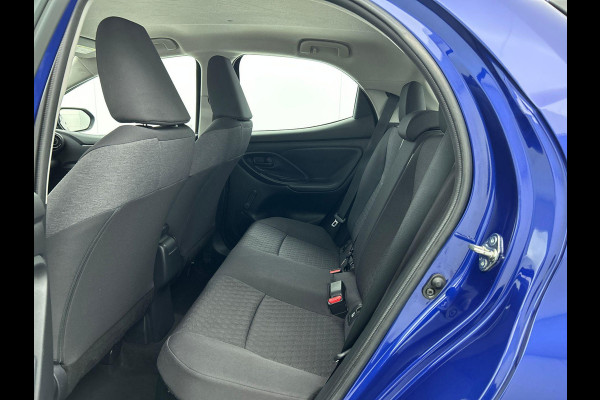 Toyota Yaris 1.5 Hybrid Active Auto. Navigatie Apple Carplay/Android Auto Camera Adaptive Cruise Control  Climate Control